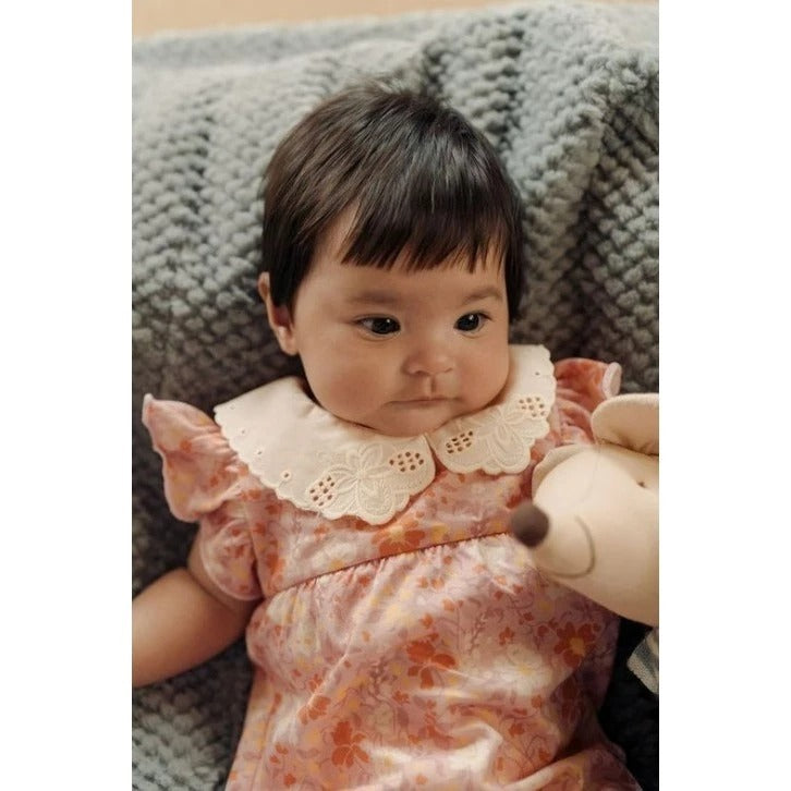 Bohopanna 0-2 Tahun Camille Playsuit / Romper Ruffle Anak Perempuan Motif Bunga Dengan Renda Fashion Bayi Perempuan