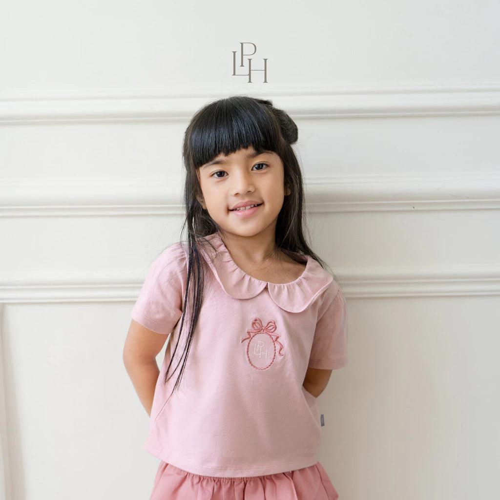 Little Palmerhaus - Atasan Kaos Kerah Ruffle Perempuan (Cecilia Top)